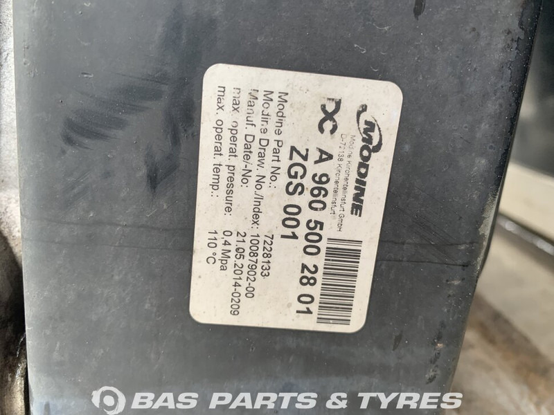 Mercedes-Benz Antos MP4 Koelerpakket Mercedes OM470LA 430 A 960 500 28 01 - Radiator for Truck: picture 3 Mercedes-Benz Antos MP4 Koelerpakket Mercedes OM470LA 430 A 960 500 28 01 - Radiator for Truck: picture 3