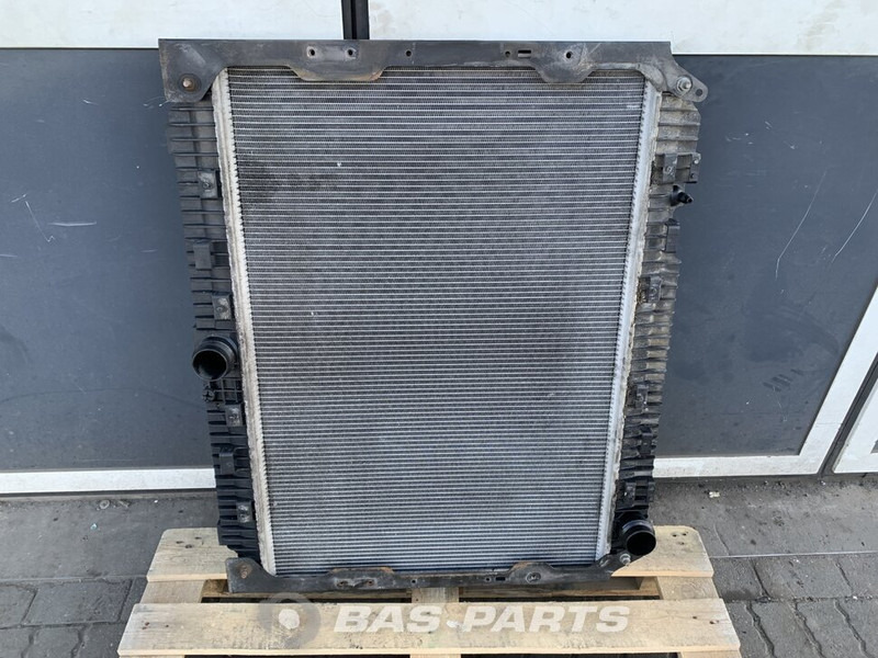 Mercedes-Benz Antos MP4 Radiator Mercedes OM936LA 240 A 960 500 29 01 - Radiator for Truck: picture 2 Mercedes-Benz Antos MP4 Radiator Mercedes OM936LA 240 A 960 500 29 01 - Radiator for Truck: picture 2