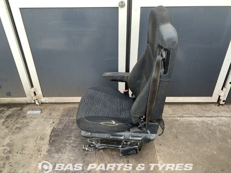 Mercedes-Benz Arocs - Seat for Truck: picture 2 Mercedes-Benz Arocs - Seat for Truck: picture 2