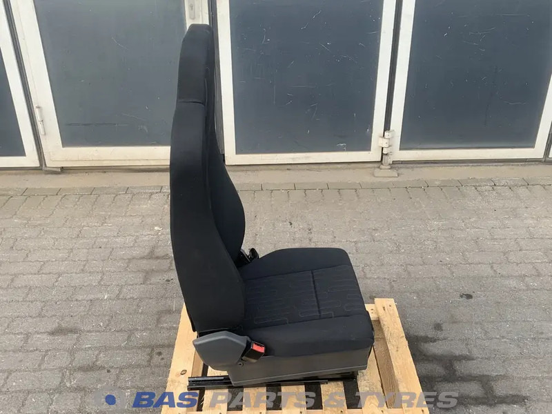 Mercedes-Benz Atego MP4 - Seat for Truck: picture 2 Mercedes-Benz Atego MP4 - Seat for Truck: picture 2