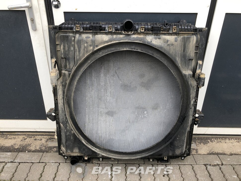 Mercedes-Benz - Radiator for Truck: picture 1 Mercedes-Benz - Radiator for Truck: picture 1