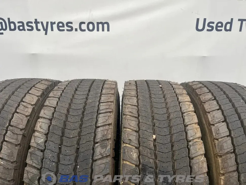 Michelin Remix Michelin Remix 315/70R22.5 X Line Energy D 154/150 M+S 3PMSF gebruikte set - Tire for Truck: picture 2 Michelin Remix Michelin Remix 315/70R22.5 X Line Energy D 154/150 M+S 3PMSF gebruikte set - Tire for Truck: picture 2