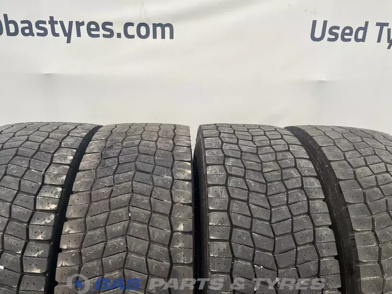 Michelin Remix Michelin Remix 315/70R22.5 X Multi D 154/150 M+S 3PMSF gebruikte set - Tire for Truck: picture 2 Michelin Remix Michelin Remix 315/70R22.5 X Multi D 154/150 M+S 3PMSF gebruikte set - Tire for Truck: picture 2