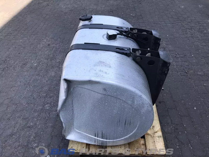 Renault Brandstoftank Renault 405 Liter G0000117 - Fuel tank for Truck: picture 2 Renault Brandstoftank Renault 405 Liter G0000117 - Fuel tank for Truck: picture 2