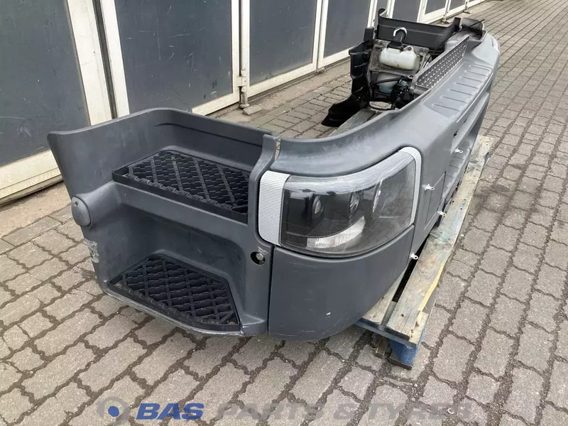 Renault D-Serie - Bumper for Truck: picture 3 Renault D-Serie - Bumper for Truck: picture 3