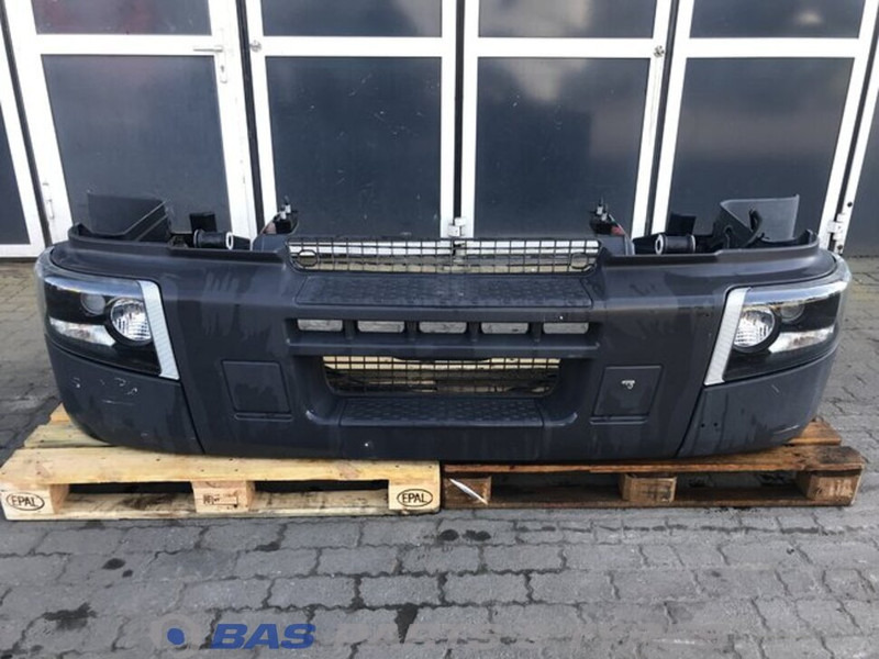 Renault D-Serie - Bumper for Truck: picture 1 Renault D-Serie - Bumper for Truck: picture 1