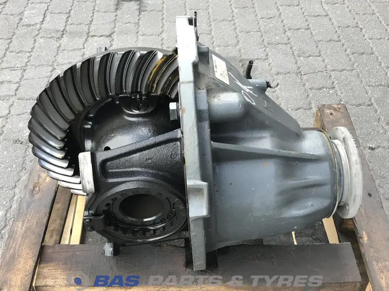 Renault Differentieel Renault P13170-D RSS1344D - Differential gear for Truck: picture 3 Renault Differentieel Renault P13170-D RSS1344D - Differential gear for Truck: picture 3