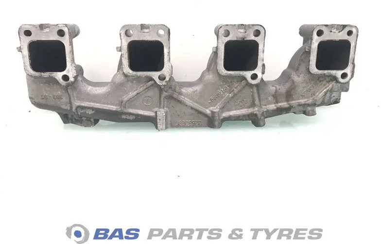 Renault  - Intake manifold for Truck: picture 2 Renault  - Intake manifold for Truck: picture 2