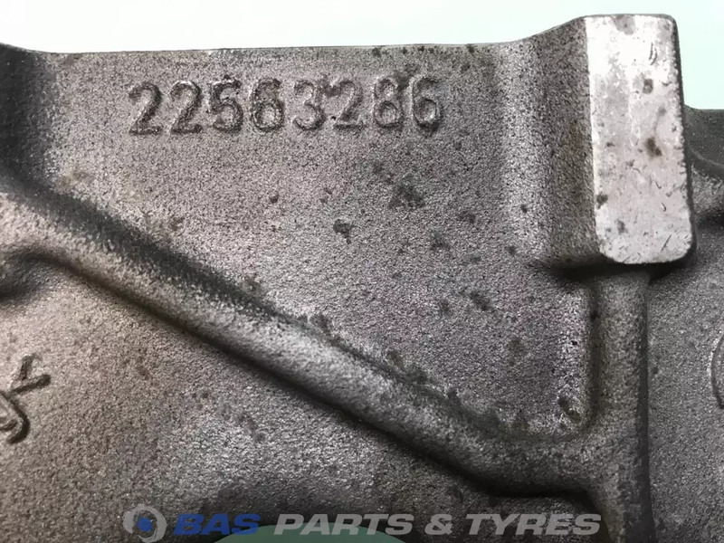 Renault  - Intake manifold for Truck: picture 5 Renault  - Intake manifold for Truck: picture 5