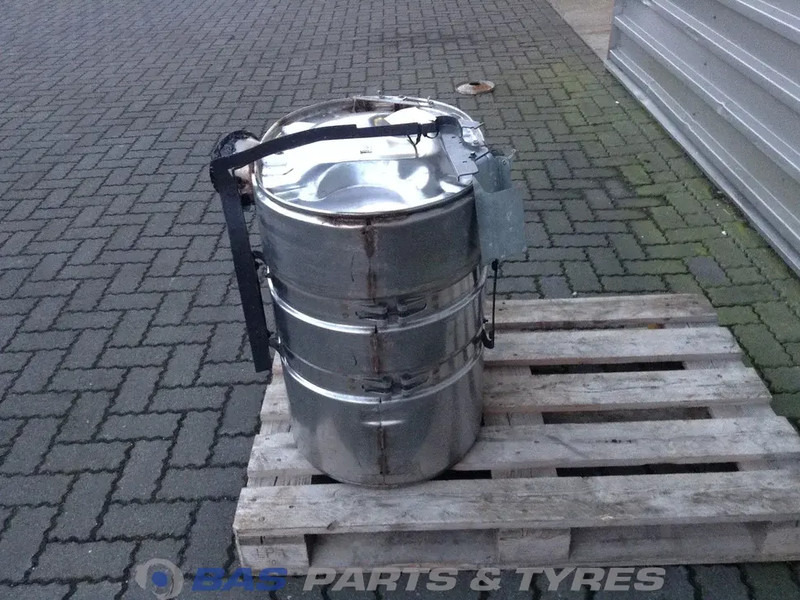 Renault - Muffler for Truck: picture 2 Renault - Muffler for Truck: picture 2