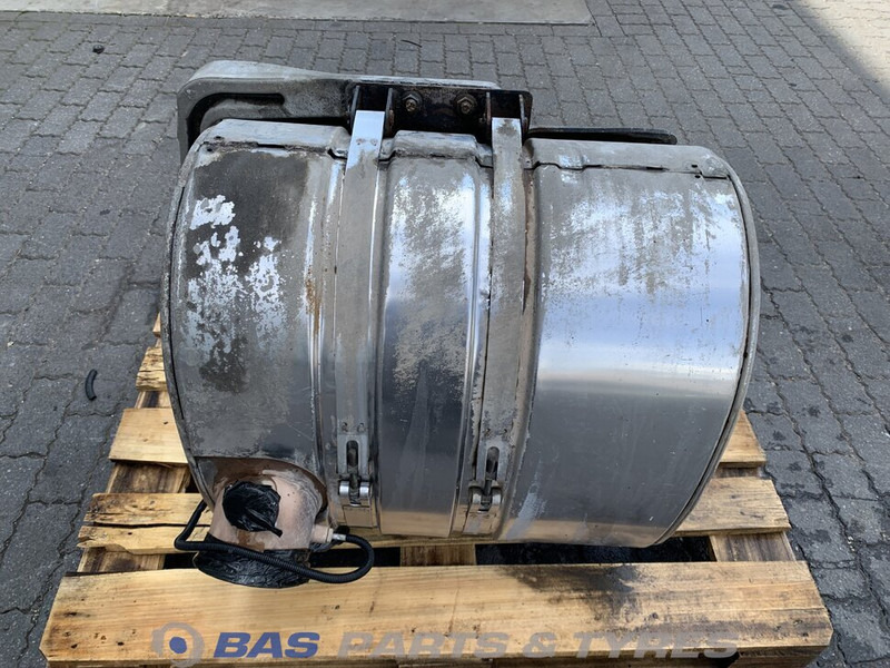 Renault Premium Euro 4-5 Uitlaatdemper Renault 7420899867 - Muffler for Truck: picture 4 Renault Premium Euro 4-5 Uitlaatdemper Renault 7420899867 - Muffler for Truck: picture 4