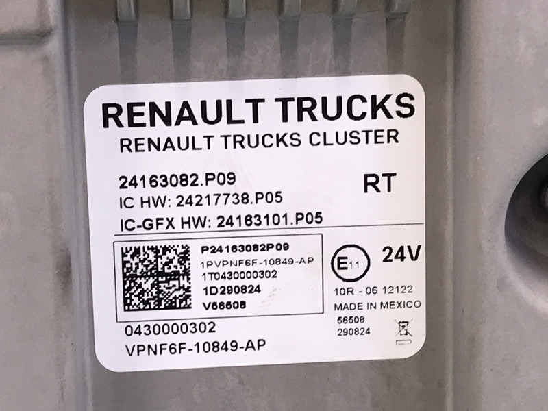 Renault T-Serie Evolution Instrumentenpaneel Renault 7424163082 - Dashboard for Truck: picture 3 Renault T-Serie Evolution Instrumentenpaneel Renault 7424163082 - Dashboard for Truck: picture 3