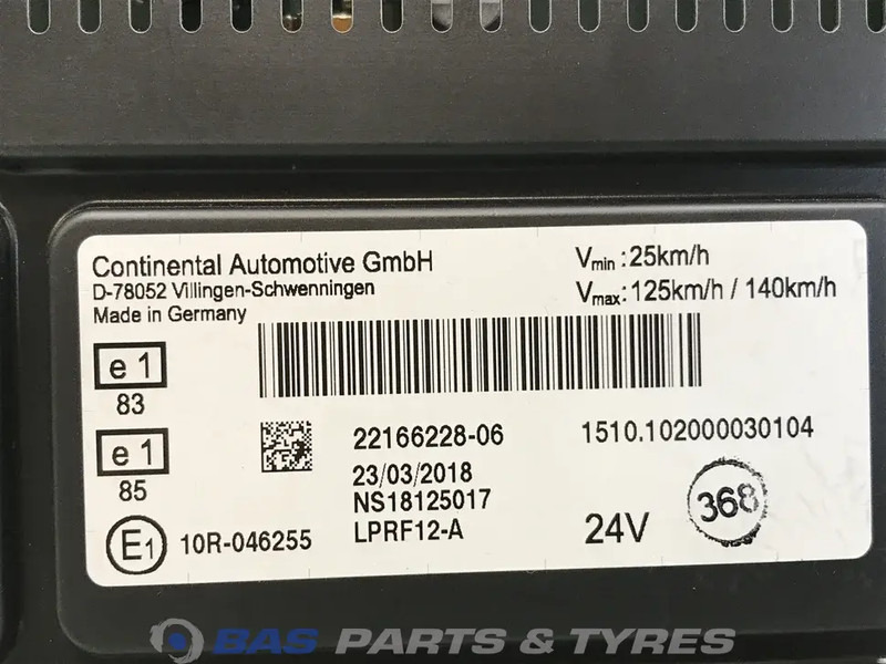 Renault T-Serie Instrumentenpaneel Renault 7421627137 - Dashboard for Truck: picture 3 Renault T-Serie Instrumentenpaneel Renault 7421627137 - Dashboard for Truck: picture 3
