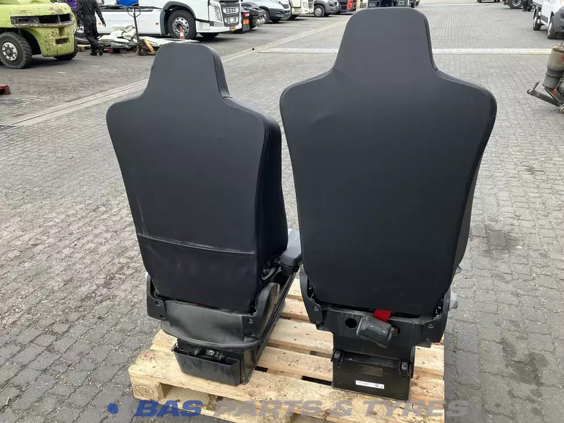 Renault T-Serie - Seat for Truck: picture 3 Renault T-Serie - Seat for Truck: picture 3