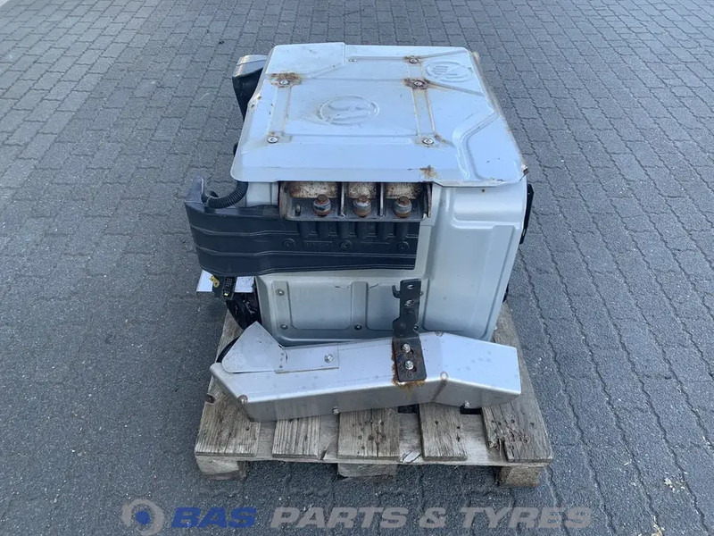 Renault Uitlaatdemper Renault 7421750067 - Muffler for Truck: picture 4 Renault Uitlaatdemper Renault 7421750067 - Muffler for Truck: picture 4