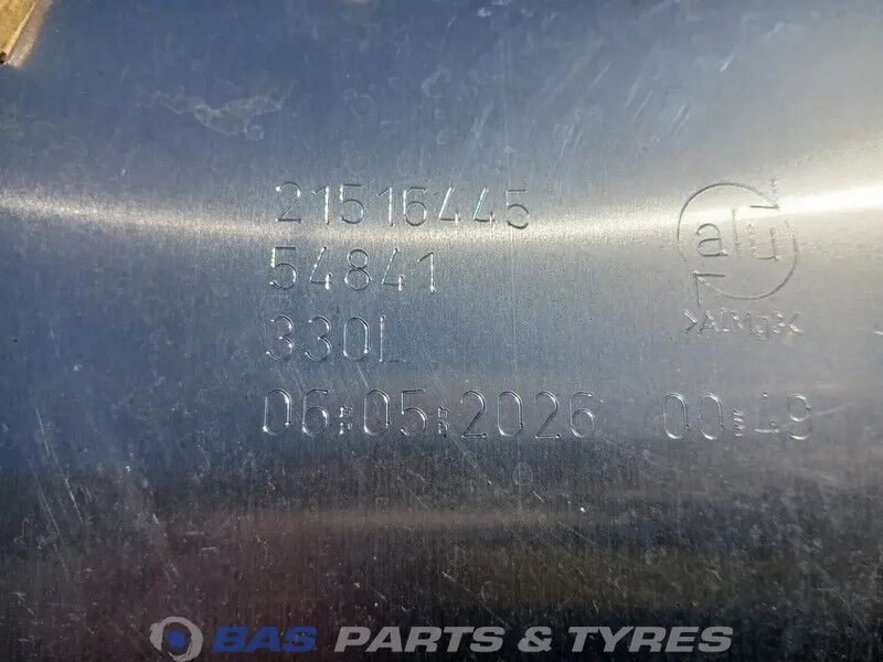 Volvo Brandstoftank Volvo 330 Liter G0803 - Fuel tank for Truck: picture 5 Volvo Brandstoftank Volvo 330 Liter G0803 - Fuel tank for Truck: picture 5