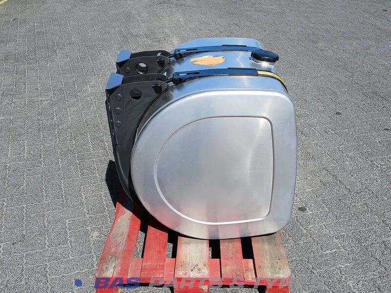 Volvo Brandstoftank Volvo 330 Liter G0803 - Fuel tank for Truck: picture 4 Volvo Brandstoftank Volvo 330 Liter G0803 - Fuel tank for Truck: picture 4