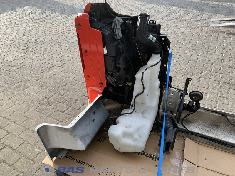 Volvo FH4 Bumper Volvo 82491840 - Bumper for Truck: picture 4 Volvo FH4 Bumper Volvo 82491840 - Bumper for Truck: picture 4