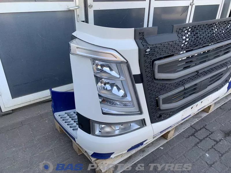 Volvo FH4 - Bumper for Truck: picture 3 Volvo FH4 - Bumper for Truck: picture 3