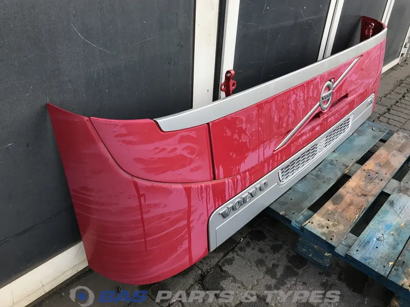 Volvo FM4 - Grill for Truck: picture 3 Volvo FM4 - Grill for Truck: picture 3