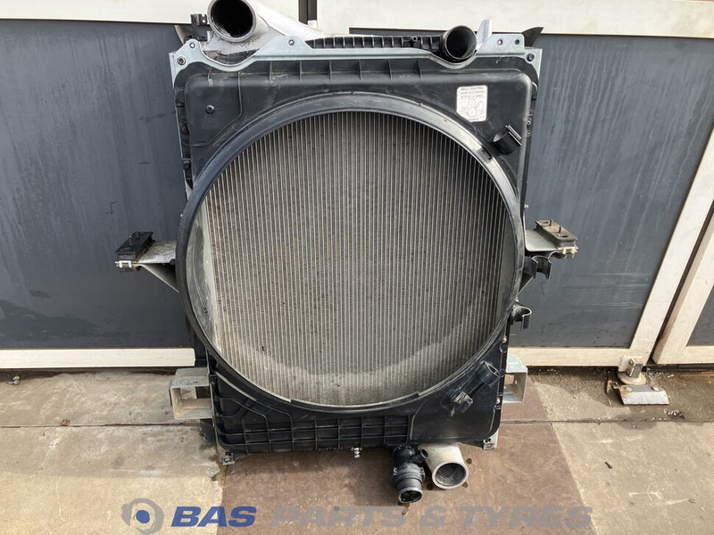 Volvo FM4 - Radiator for Truck: picture 1 Volvo FM4 - Radiator for Truck: picture 1