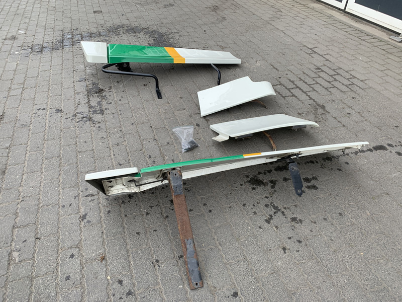 Volvo FM4 Zijfenderset Volvo Globetrotter L2H2 24425776 - Aerodynamics/ Spoiler for Truck: picture 2 Volvo FM4 Zijfenderset Volvo Globetrotter L2H2 24425776 - Aerodynamics/ Spoiler for Truck: picture 2