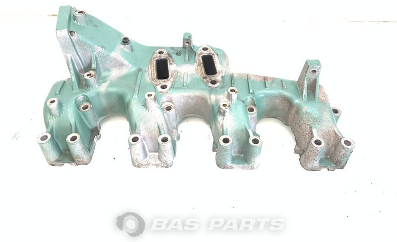 Volvo Inlaatspruitstuk Volvo 21747970 - Intake manifold for Truck: picture 2 Volvo Inlaatspruitstuk Volvo 21747970 - Intake manifold for Truck: picture 2