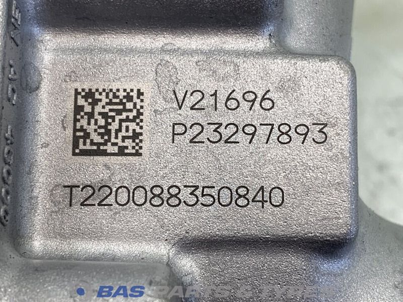 Volvo Oliepomp Volvo 23297893 - Oil pump for Truck: picture 3 Volvo Oliepomp Volvo 23297893 - Oil pump for Truck: picture 3