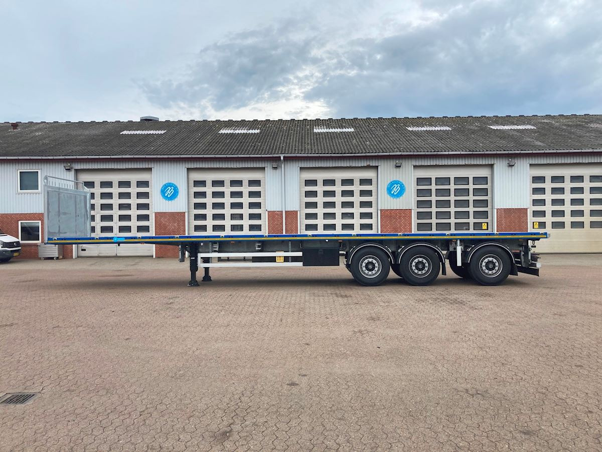 Seyit Usta - Dropside/ Flatbed semi-trailer: picture 2 Seyit Usta - Dropside/ Flatbed semi-trailer: picture 2