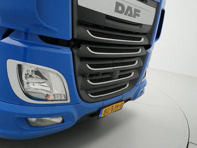 Tractor unit DAF XF 460 FT Super Space Cab: picture 10 Tractor unit DAF XF 460 FT Super Space Cab: picture 10