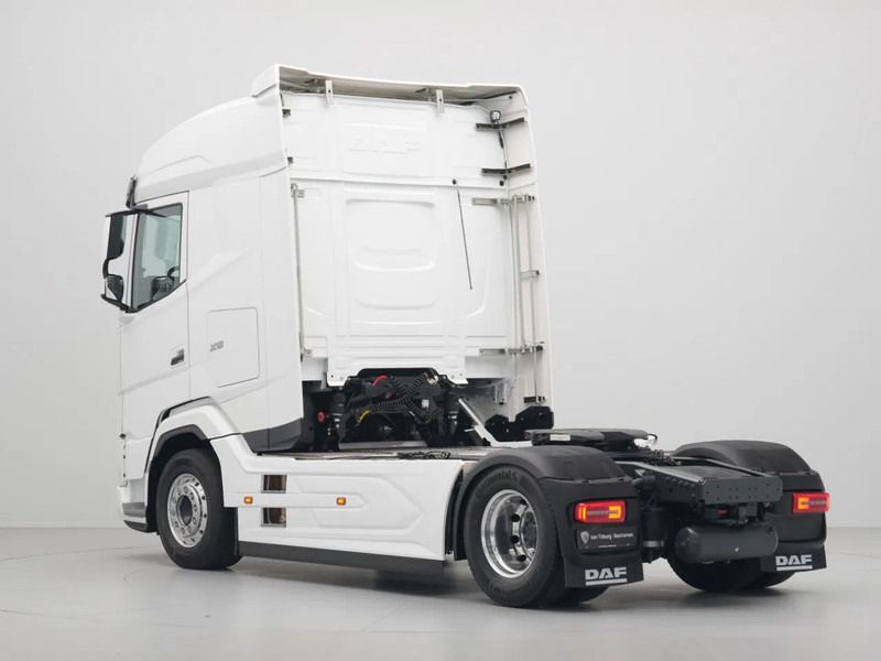 DAF XG 480 WIT SPIEGELS EXCLUSIVE AUDIO ALCOAS ADR FL+AT+EXII - Tractor unit: picture 4 DAF XG 480 WIT SPIEGELS EXCLUSIVE AUDIO ALCOAS ADR FL+AT+EXII - Tractor unit: picture 4