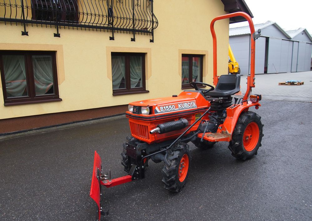 Ciągnik Kubota B1550 1994 traktorek KUBOTA 4x4 19KM - Farm tractor: picture 2 Ciągnik Kubota B1550 1994 traktorek KUBOTA 4x4 19KM - Farm tractor: picture 2
