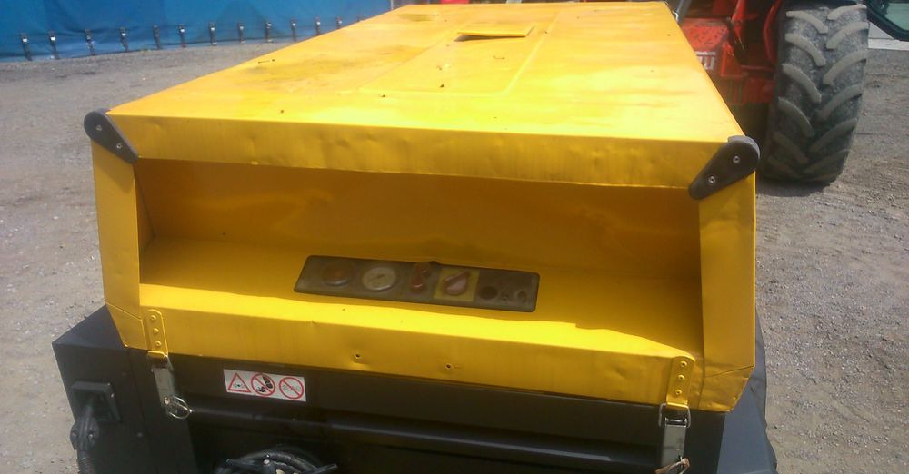Kompresor Atlas Copco Atlas copco XAS 97 2015 Kompresor sprężarka śrubowa+ agregat prądotwórczy 12KVA - Air compressor: picture 5 Kompresor Atlas Copco Atlas copco XAS 97 2015 Kompresor sprężarka śrubowa+ agregat prądotwórczy 12KVA - Air compressor: picture 5