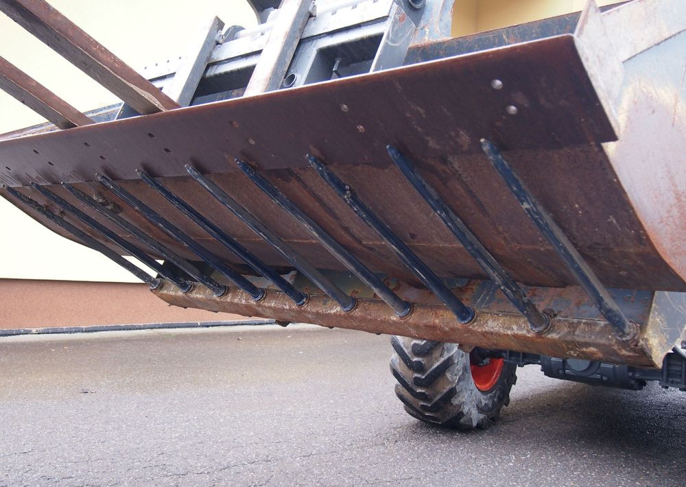 Ładowarka teleskopowa Bobcat T2556 2005 Ładowarka teleskopowa BOBCAT - Telescopic handler: picture 4 Ładowarka teleskopowa Bobcat T2556 2005 Ładowarka teleskopowa BOBCAT - Telescopic handler: picture 4