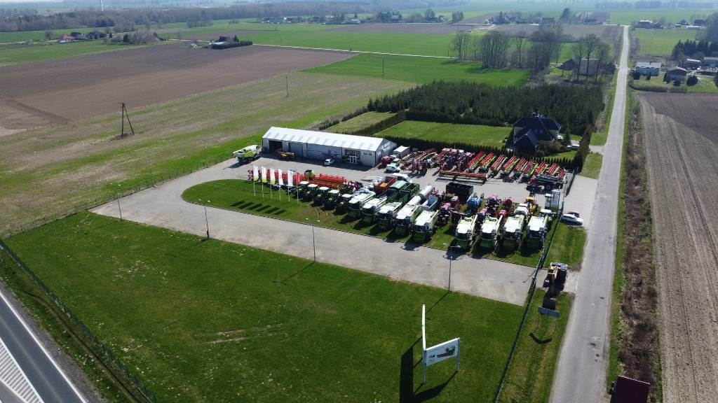 Claas Axion 850 CIS+/KILKANAŚCIE SZT. W OFERCIE - Farm tractor: picture 3 Claas Axion 850 CIS+/KILKANAŚCIE SZT. W OFERCIE - Farm tractor: picture 3