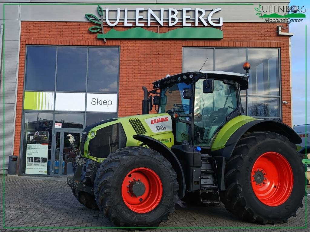 Claas Axion 850 - Farm tractor: picture 1 Claas Axion 850 - Farm tractor: picture 1