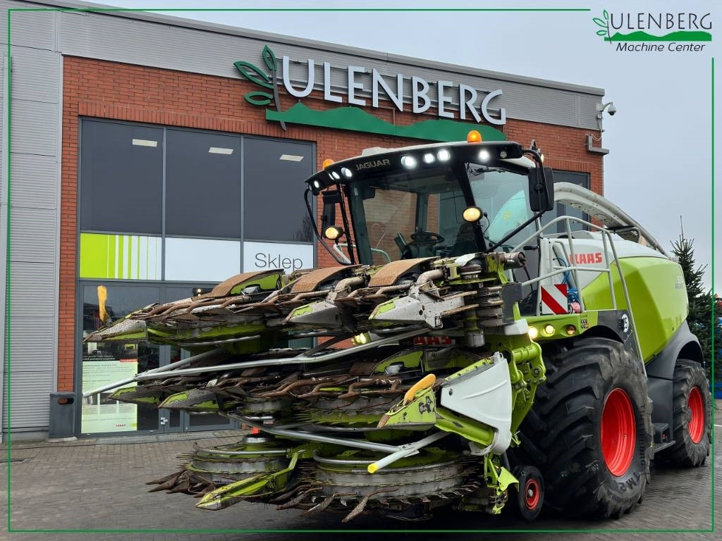 Claas JAGUAR 970 +ORBIS 900 - Forage harvester: picture 4 Claas JAGUAR 970 +ORBIS 900 - Forage harvester: picture 4