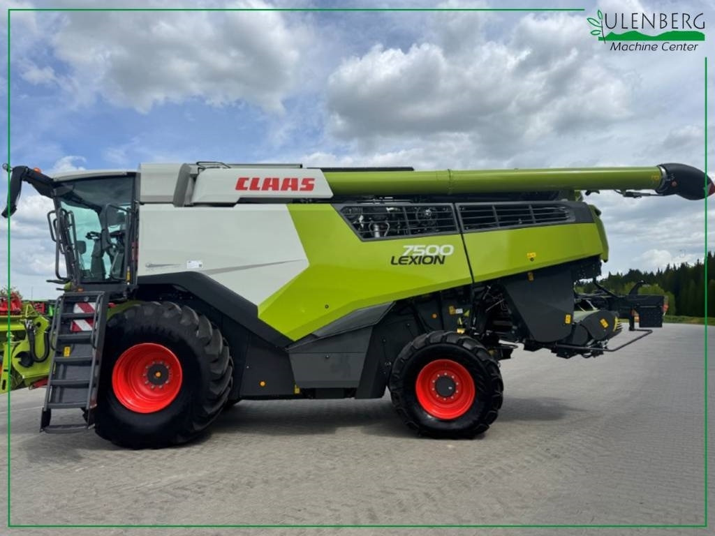 Claas LEXION 7500 +VARIO 930 + WÓZEK - Combine harvester: picture 5 Claas LEXION 7500 +VARIO 930 + WÓZEK - Combine harvester: picture 5