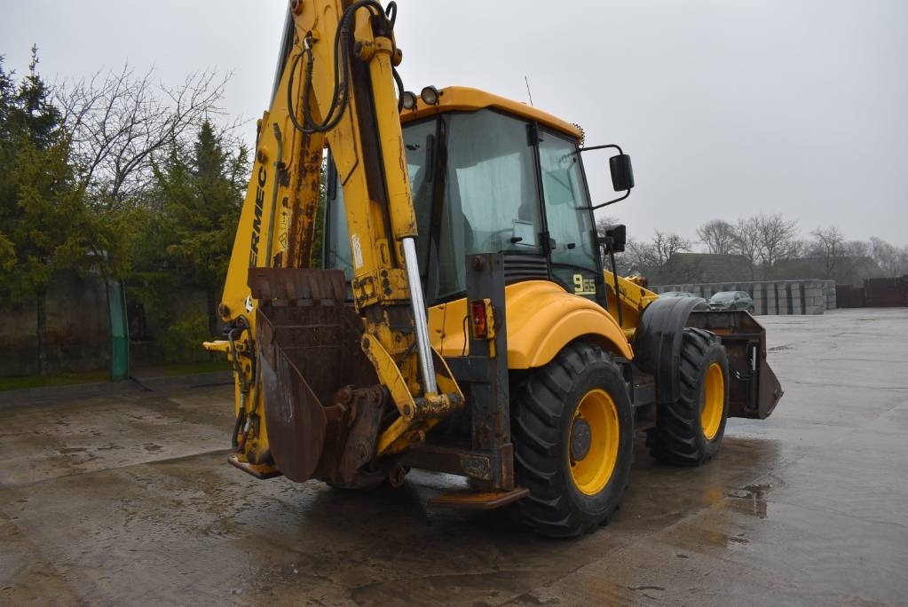 Backhoe loader Fermec 965: picture 32