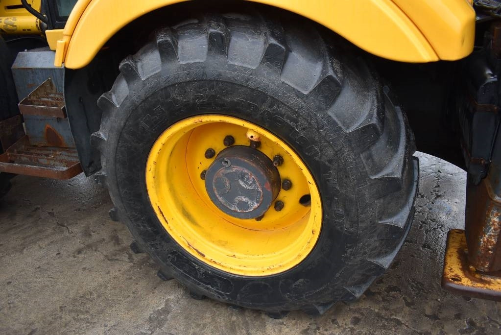 Backhoe loader Fermec 965: picture 10