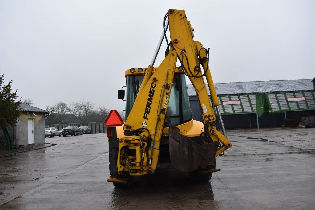 Backhoe loader Fermec 965: picture 31