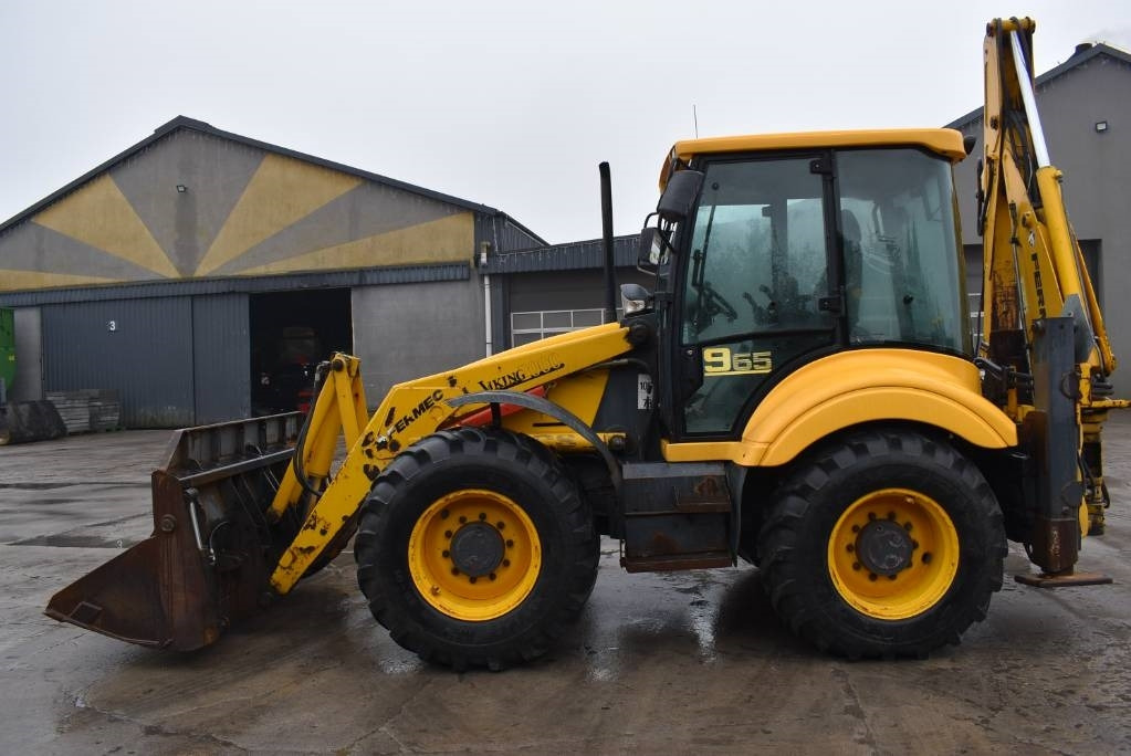 Backhoe loader Fermec 965: picture 28
