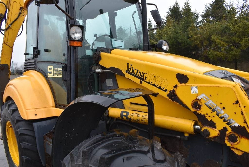 Backhoe loader Fermec 965: picture 18