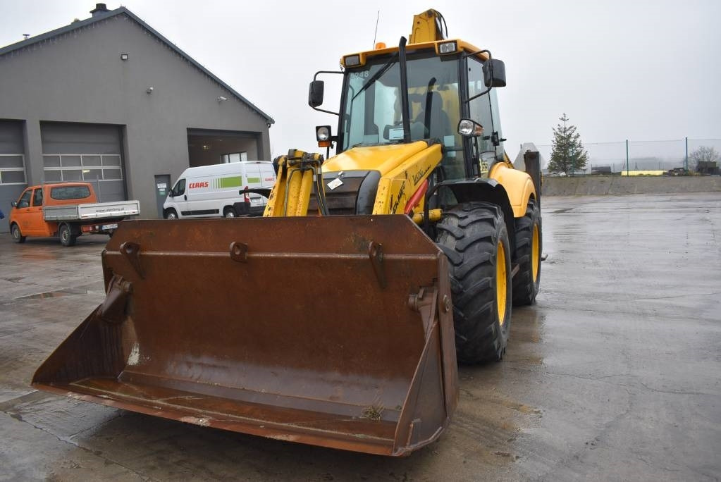 Backhoe loader Fermec 965: picture 8