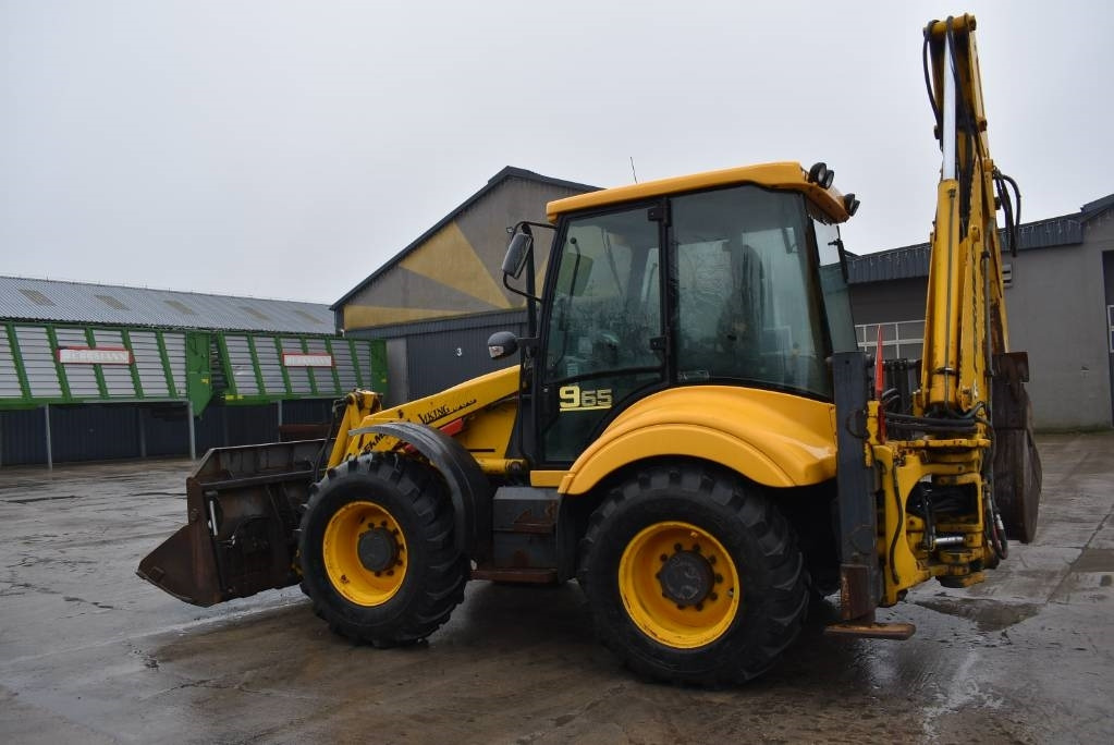 Backhoe loader Fermec 965: picture 29