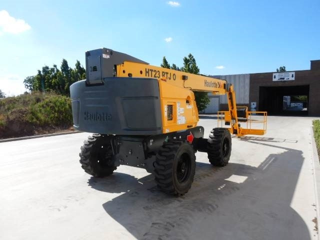 Haulotte HT23RTJ O - Dual load - Telescopic boom: picture 4 Haulotte HT23RTJ O - Dual load - Telescopic boom: picture 4