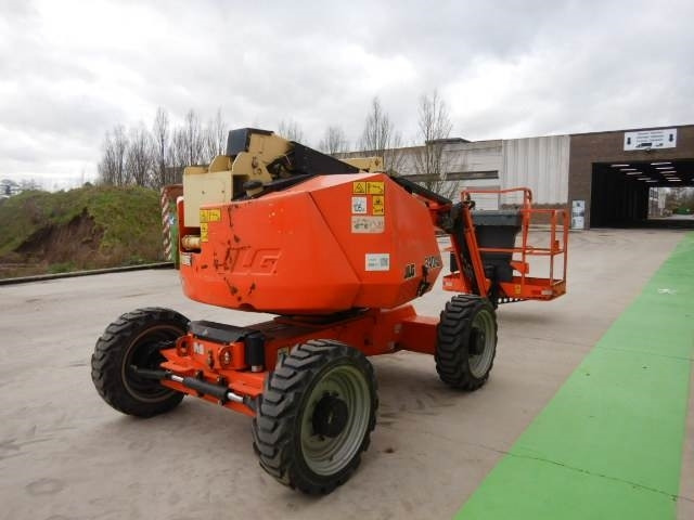 JLG 340AJ - Articulated boom: picture 3 JLG 340AJ - Articulated boom: picture 3