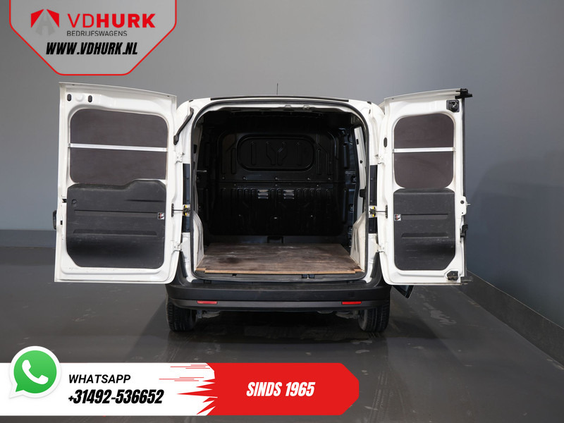 Fiat Dobló Cargo 1.3 MJ BPM VRIJ! 3x Voorraad NL Auto/ Airco/ Bluetooth/ Betimmering - Small van: picture 5 Fiat Dobló Cargo 1.3 MJ BPM VRIJ! 3x Voorraad NL Auto/ Airco/ Bluetooth/ Betimmering - Small van: picture 5