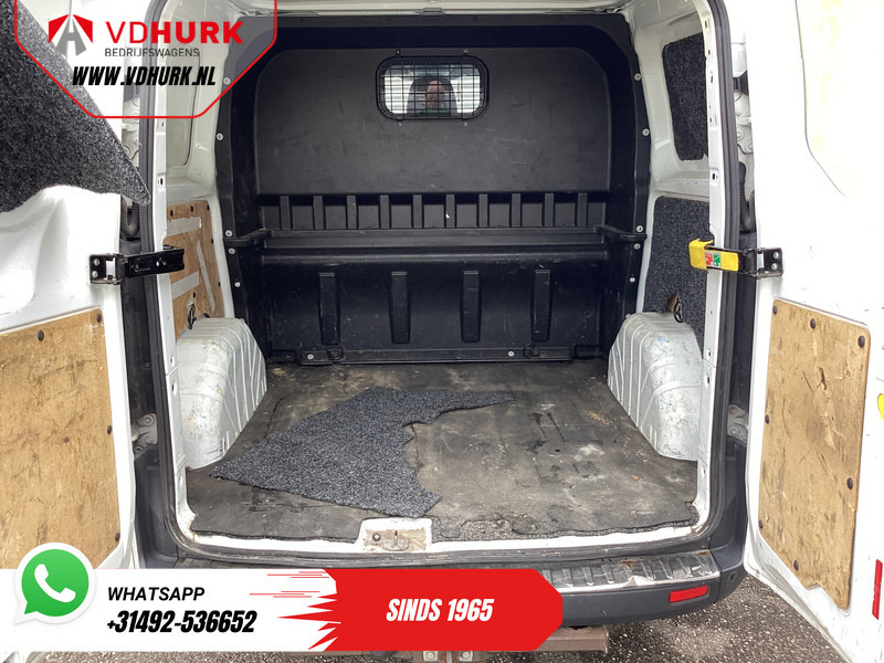 Ford Transit Custom 2.2 TDCI Trend Dubbel Cabine EXPORT Cruise/ Camera/ PDC/ Sidebars/ Airco - Small van, Combi van: picture 5 Ford Transit Custom 2.2 TDCI Trend Dubbel Cabine EXPORT Cruise/ Camera/ PDC/ Sidebars/ Airco - Small van, Combi van: picture 5