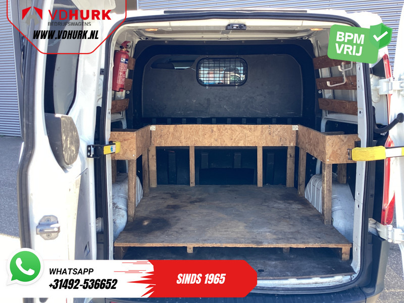 Ford Transit Custom 2.2 TDCI Trend Dubbel Cabine EXPORT ONLY Airco/ Cruise/ Trekhaak/ LM Velgen - Small van, Combi van: picture 5 Ford Transit Custom 2.2 TDCI Trend Dubbel Cabine EXPORT ONLY Airco/ Cruise/ Trekhaak/ LM Velgen - Small van, Combi van: picture 5